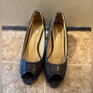 Riverberry Women Peep Toe Heels Dark Grey size 8 Used once